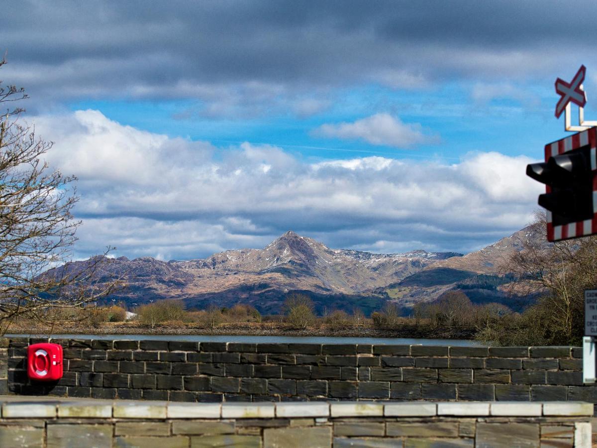 The Captain'S Penthouse Porthmadog Eksteriør billede